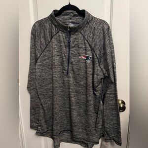 Majestic Women’s New England Patriots Gray Quarter-Zip Pullover in Size 1X NWT